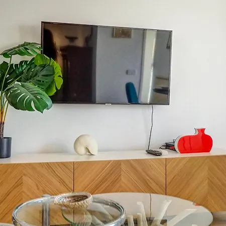 Apartment Happy Diamond By Hello Homes Sitges