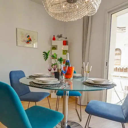 Apartment Happy Diamond By Hello Homes