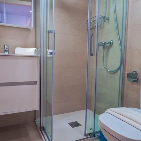 아파트 Happy Diamond By Hello Homes